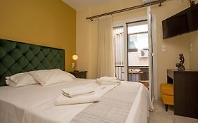 Nefeli By Heloni Apartments